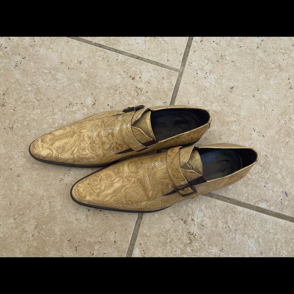 Donald J. Pliner shoes